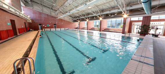 Swimming pool Svit