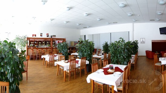 Reštaurácia Aréna