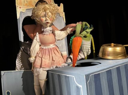 Rozprávkové nedele: Tajomstvo farebného hrnčeka