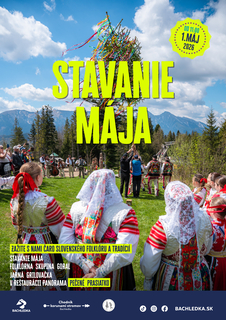 Stavanie mája v Bachledke