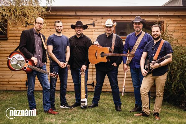 Country koncert – Neznámi